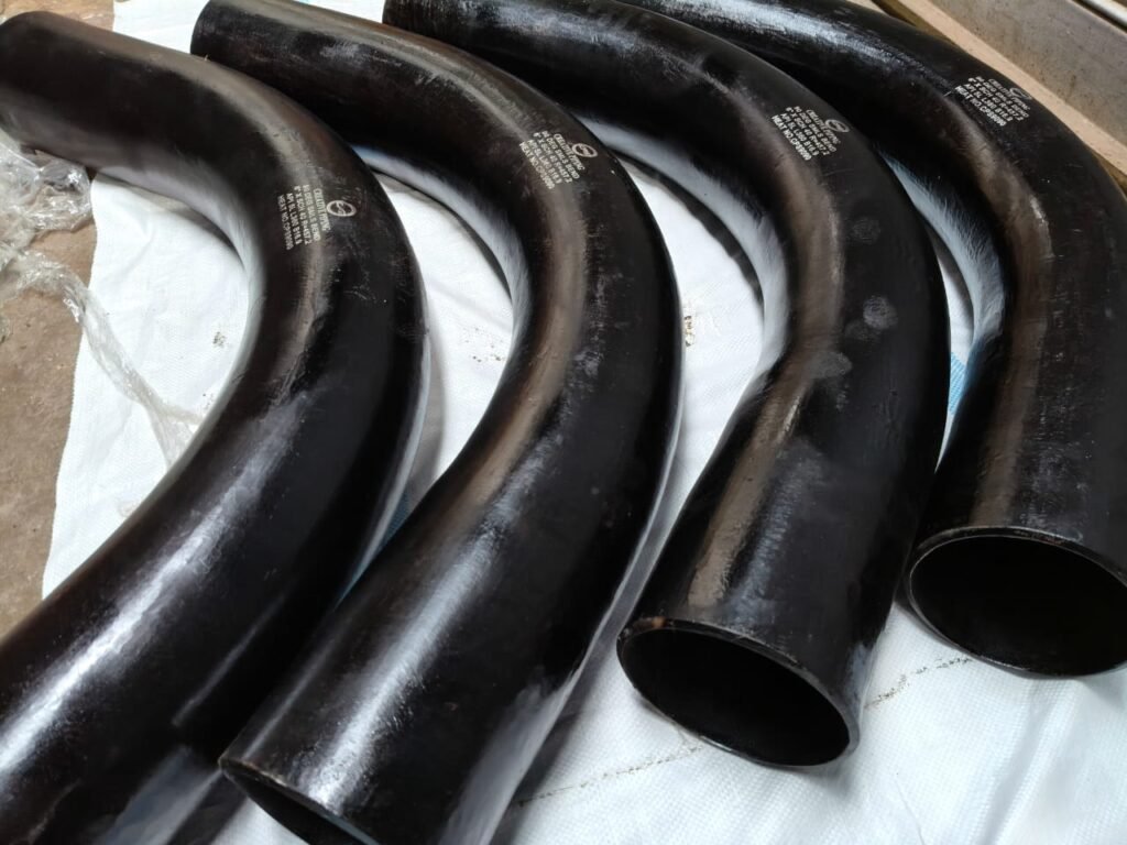 ASME/ANSI B16.9, B16.28 Buttweld Pipe Bend Manufacturers & Supplier in Saudi Arabia